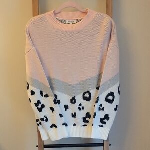 Womens Andree by Unit Pink and Gray Leopard Sweater Size Small
